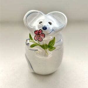 Ceramic Mouse Cheese‎ Shaker, Blue Speckled With Floral Design